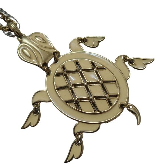 1970s Mod Asian Articulated Tortoise Moveable Pendant Turtle Chain Link Necklace - Picture 2 of 4